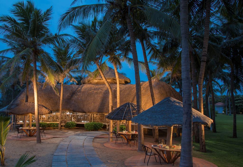 Radisson Blu Resort Temple Bay Mamallapuram Εξωτερικό φωτογραφία The Beach Club at The Oberoi, Mumbai